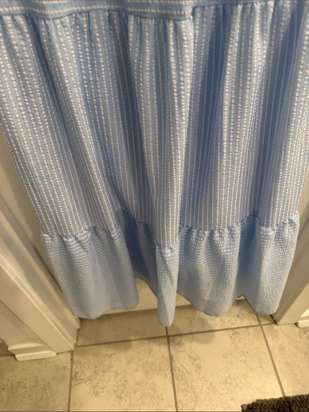 Taylor seersucker blue and white maxi dress - Picture 9 of 12